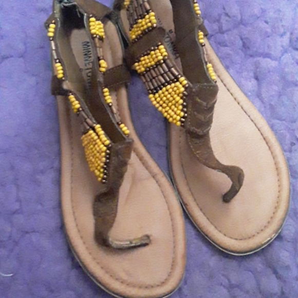 Minnie Tonka Sandals - Picture 8 of 8